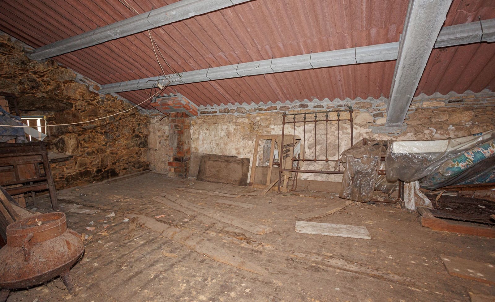 3 bedroom Finca/Country House for sale in Outes - € 349,000 (Ref: 8936005)