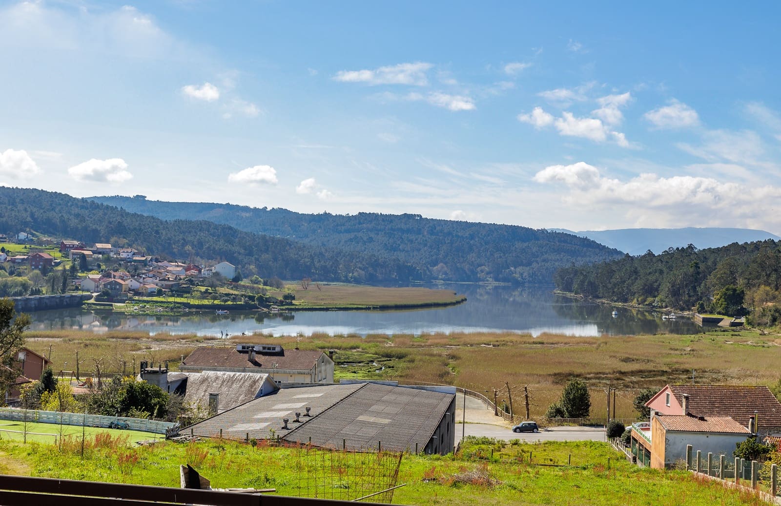 3 bedroom Finca/Country House for sale in Outes - € 349,000 (Ref: 8936005)