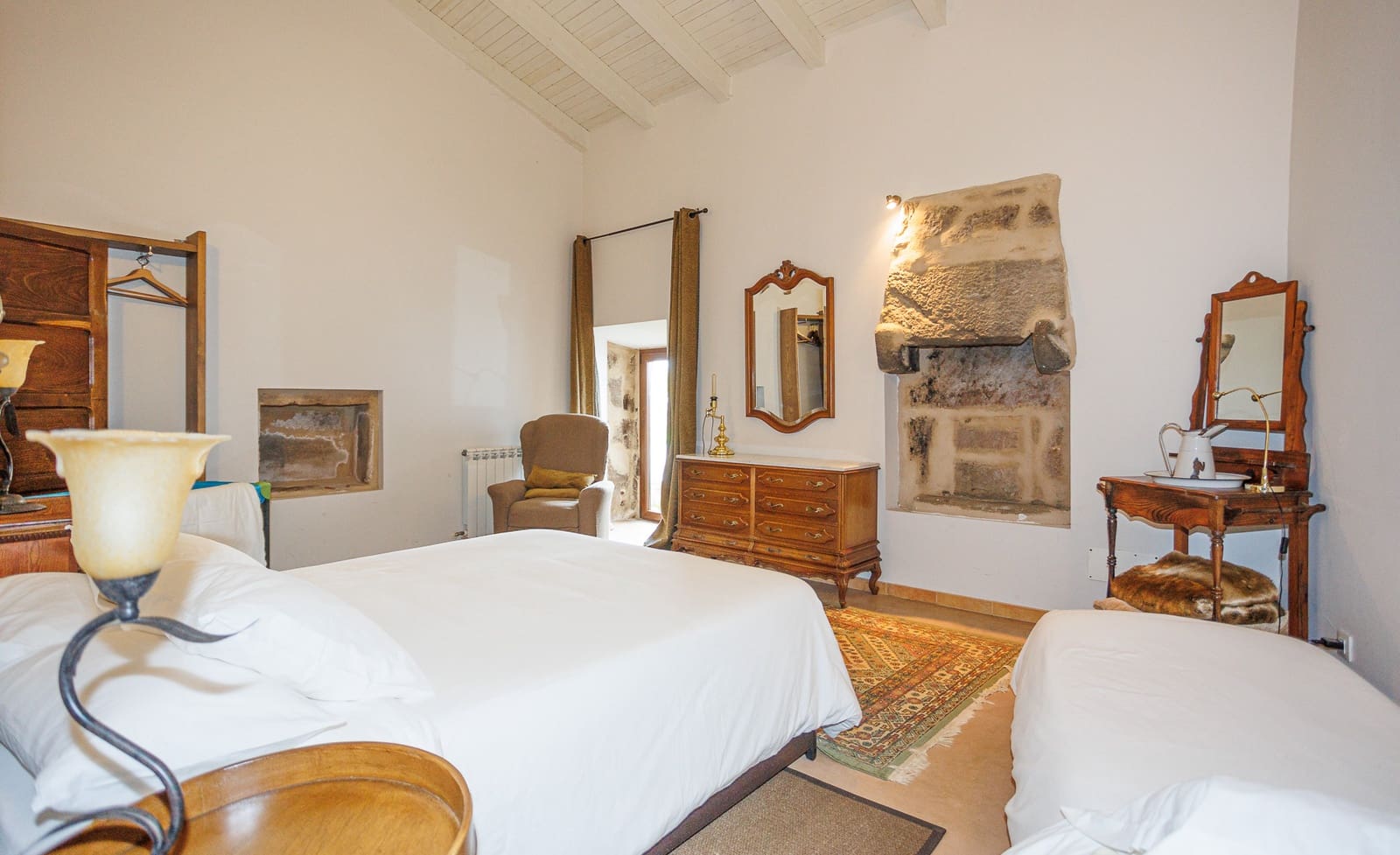 5 soveværelse Finca/Landehus til salg i A Laracha - € 495.000 (Ref: 8942152)