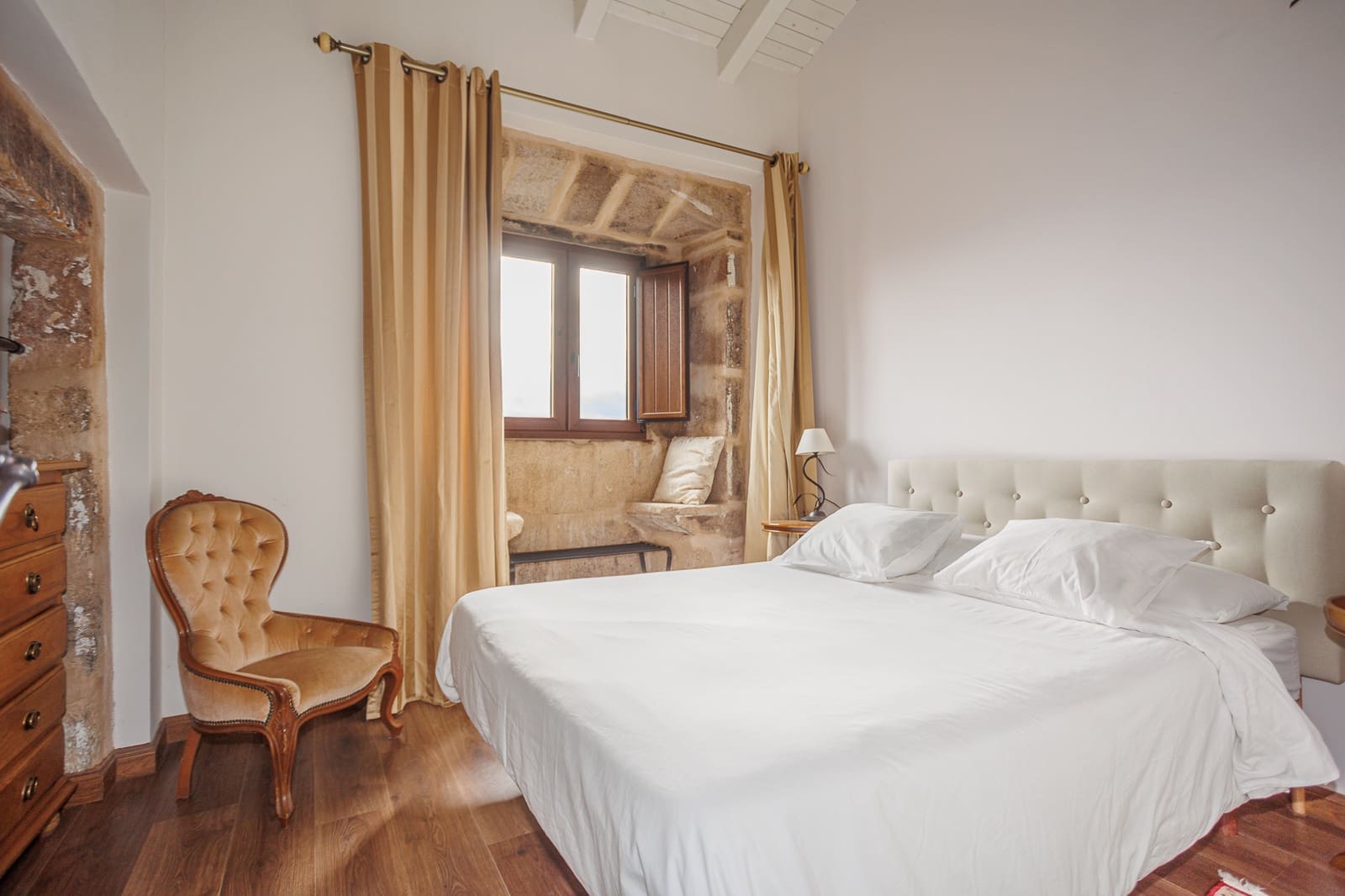 5 soveværelse Finca/Landehus til salg i A Laracha - € 495.000 (Ref: 8942152)