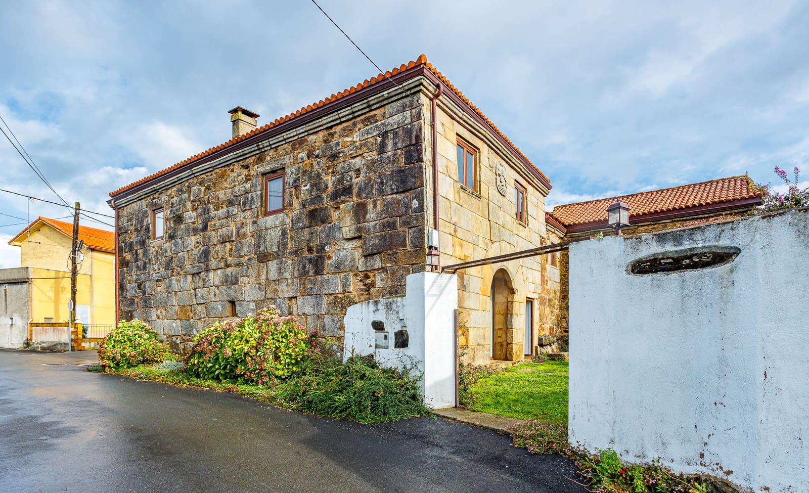 5 soveværelse Finca/Landehus til salg i A Laracha - € 495.000 (Ref: 8942152)