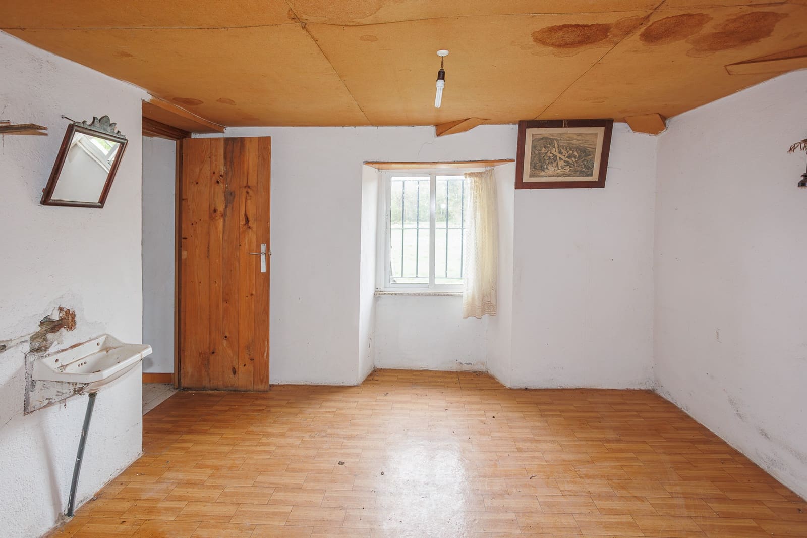 3 soveværelse Finca/Landehus til salg i Outeiro de Rei - € 60.000 (Ref: 8953143)