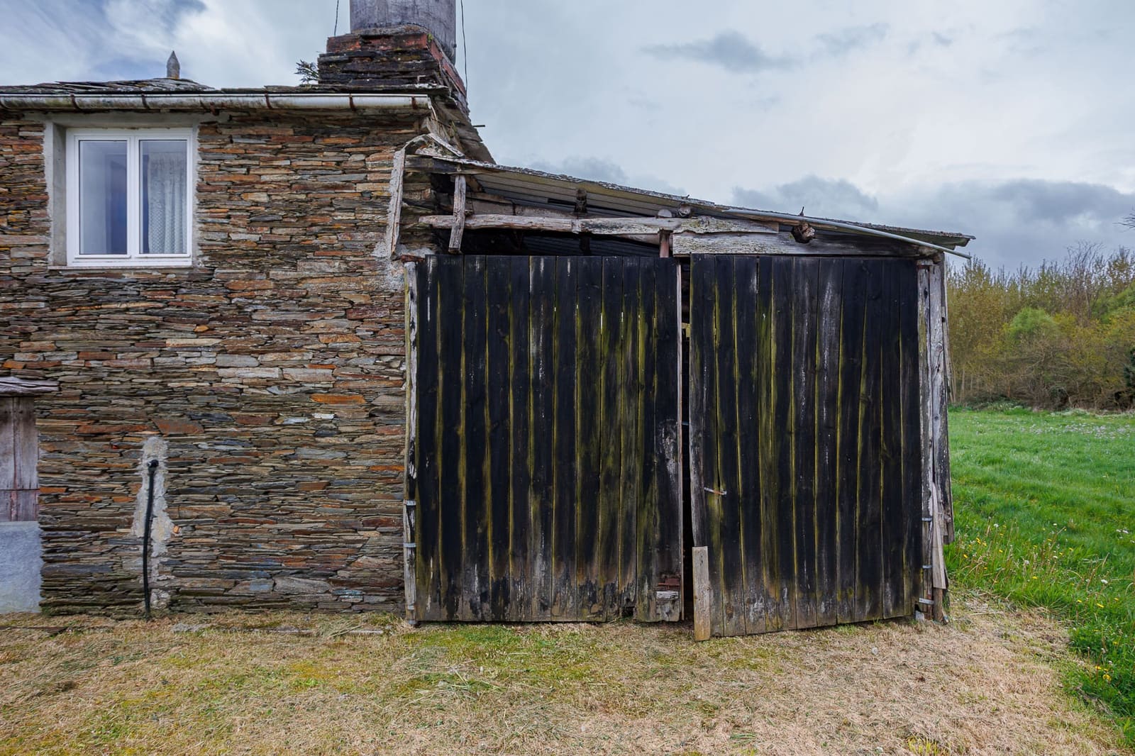 3 soveværelse Finca/Landehus til salg i Outeiro de Rei - € 60.000 (Ref: 8953143)