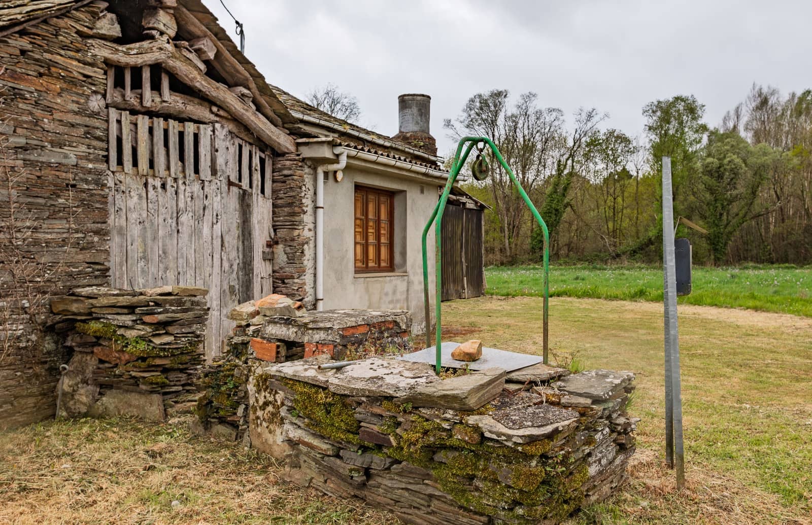 3 soverom Finca/Herregård til salgs i Outeiro de Rei med garasje - € 60 000 (Ref: 8953143)