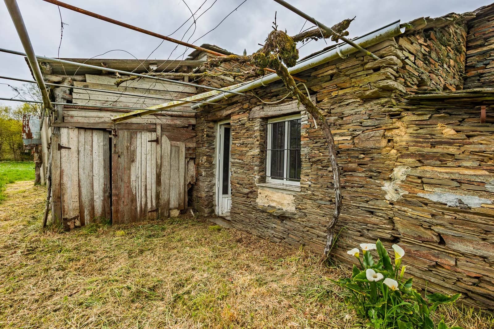 3 soverom Finca/Herregård til salgs i Outeiro de Rei med garasje - € 60 000 (Ref: 8953143)