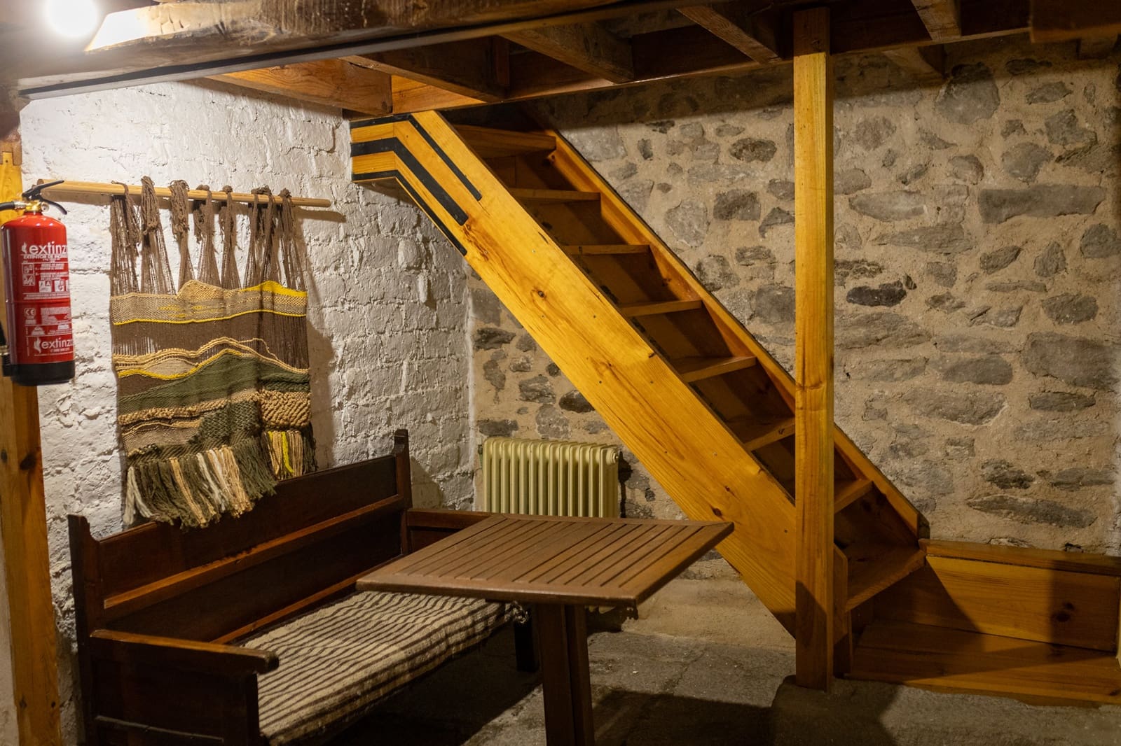 18 bedroom Business for sale in Fonfria with pool - € 350,000 (Ref: 8964350)