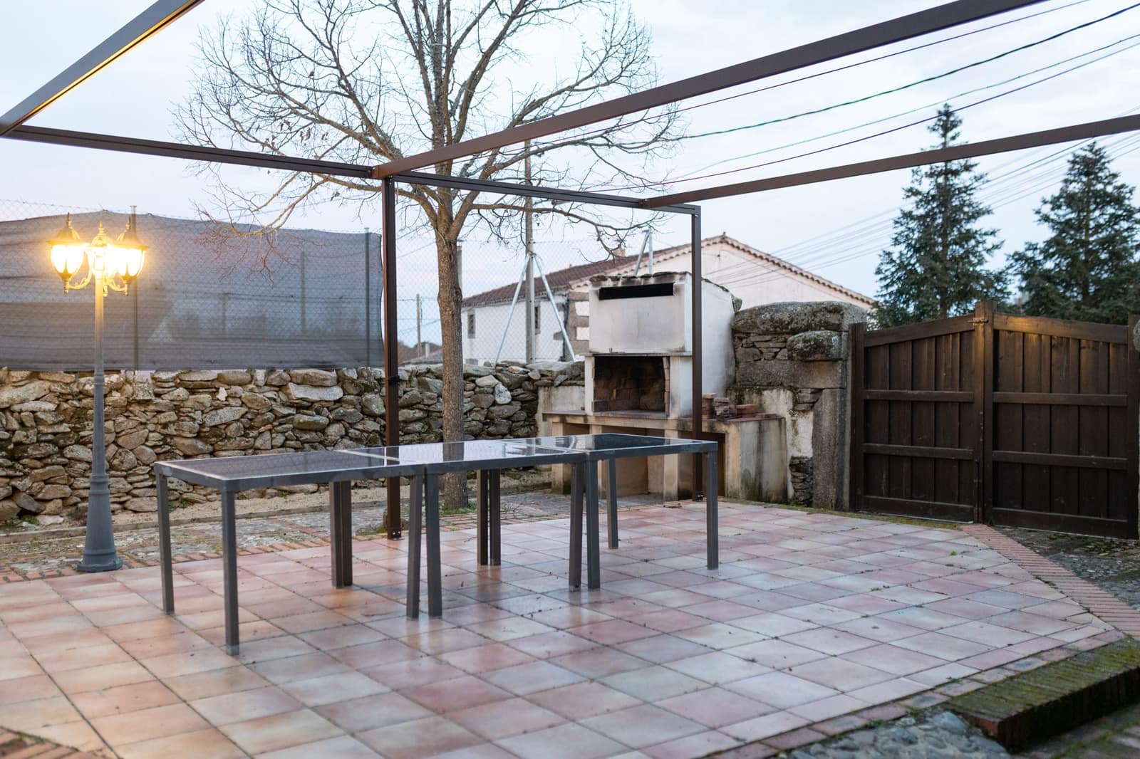 18 bedroom Business for sale in Fonfria with pool - € 350,000 (Ref: 8964350)