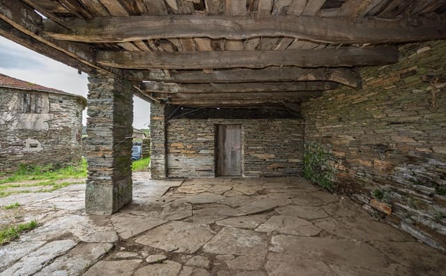 1 quarto Quinta/Casa Rural para venda em Lugo cidade - 75 000 € (Ref: 8976496)