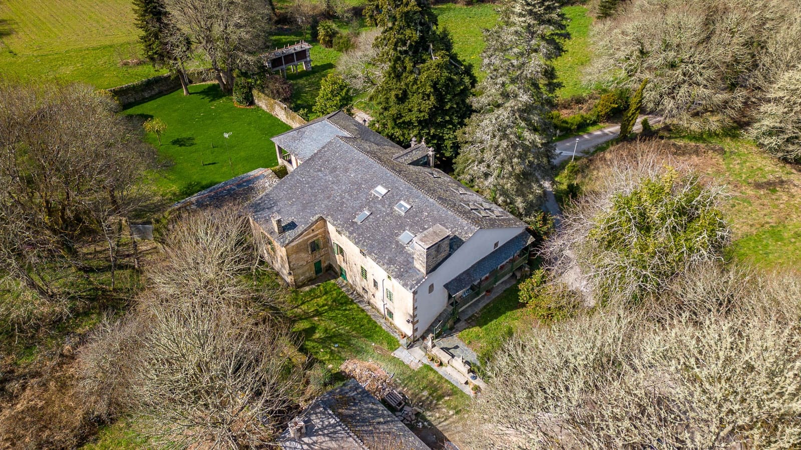 10 chambre Finca/Maison de Campagne à vendre à Vilalba - 399 000 € (Ref: 8981404)