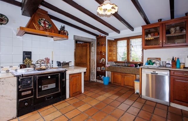 5 bedroom Finca/Country House for sale in Vedra - € 695,000 (Ref: 9001915)