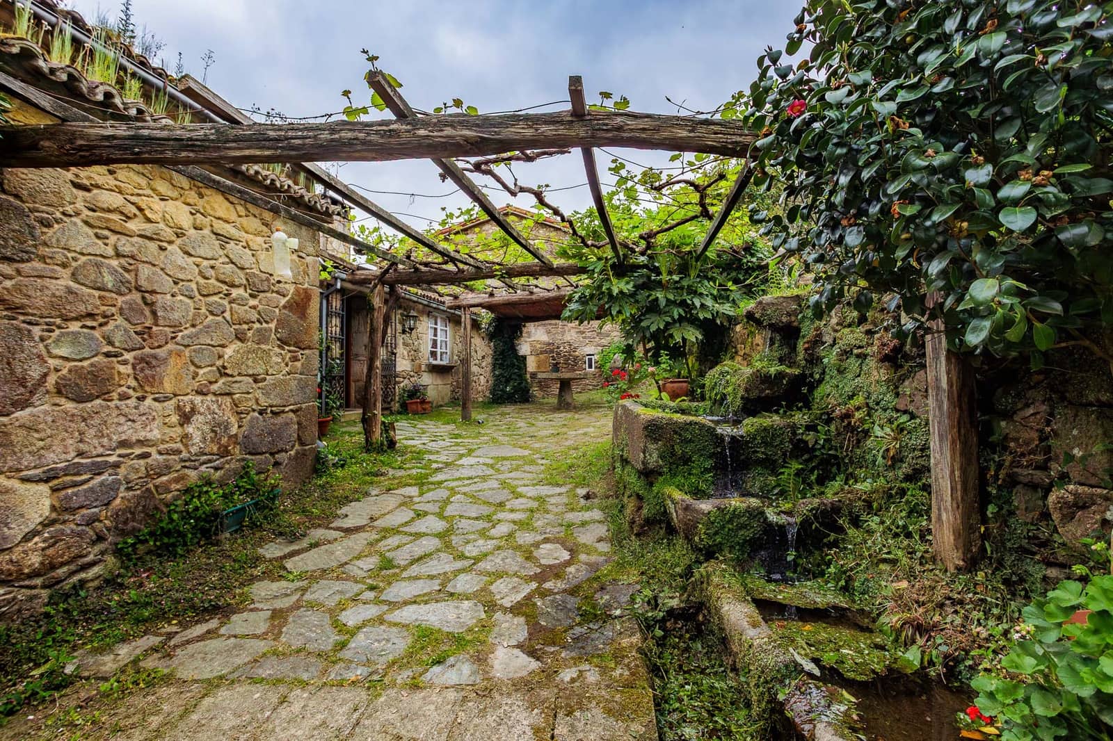 5 soveværelse Finca/Landehus til salg i Vedra - € 695.000 (Ref: 9001915)