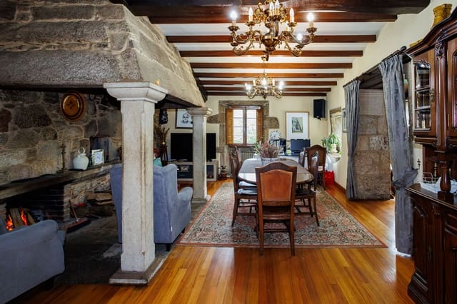 5 sypialnia Finka/Dom wiejski na sprzedaż w Vedra - 599 000 € (Ref: 9001915)
