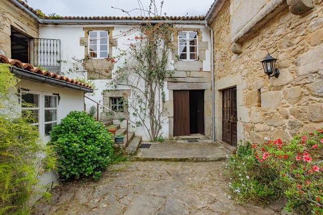 5 sypialnia Finka/Dom wiejski na sprzedaż w Vedra - 599 000 € (Ref: 9001915)