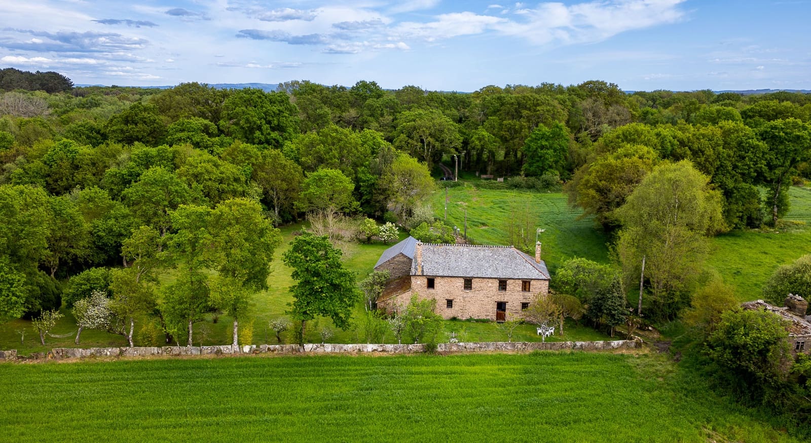 5 bedroom Finca/Country House for sale in Outeiro de Rei - € 415,000 (Ref: 9006586)