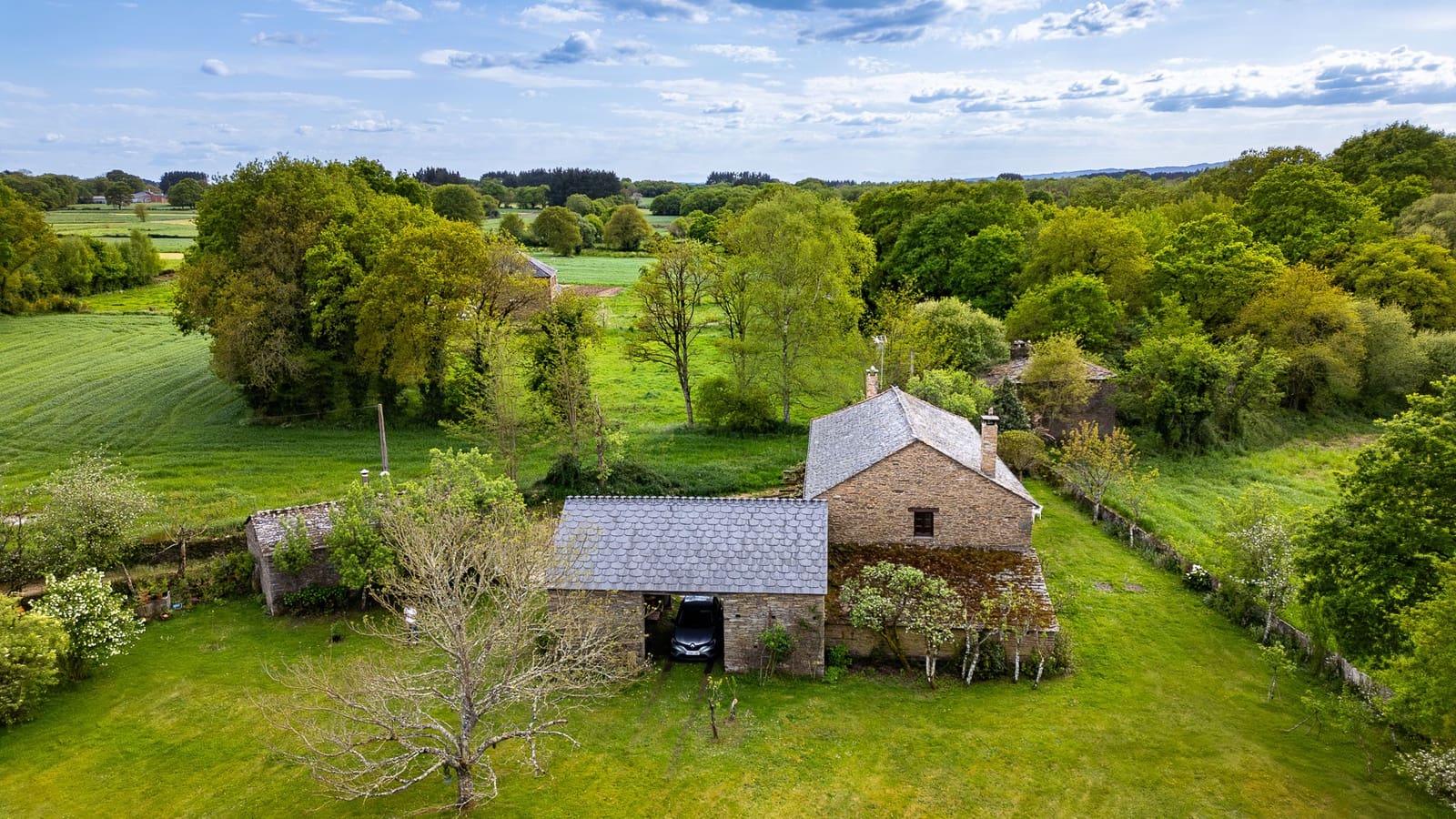 5 bedroom Finca/Country House for sale in Outeiro de Rei - € 415,000 (Ref: 9006586)