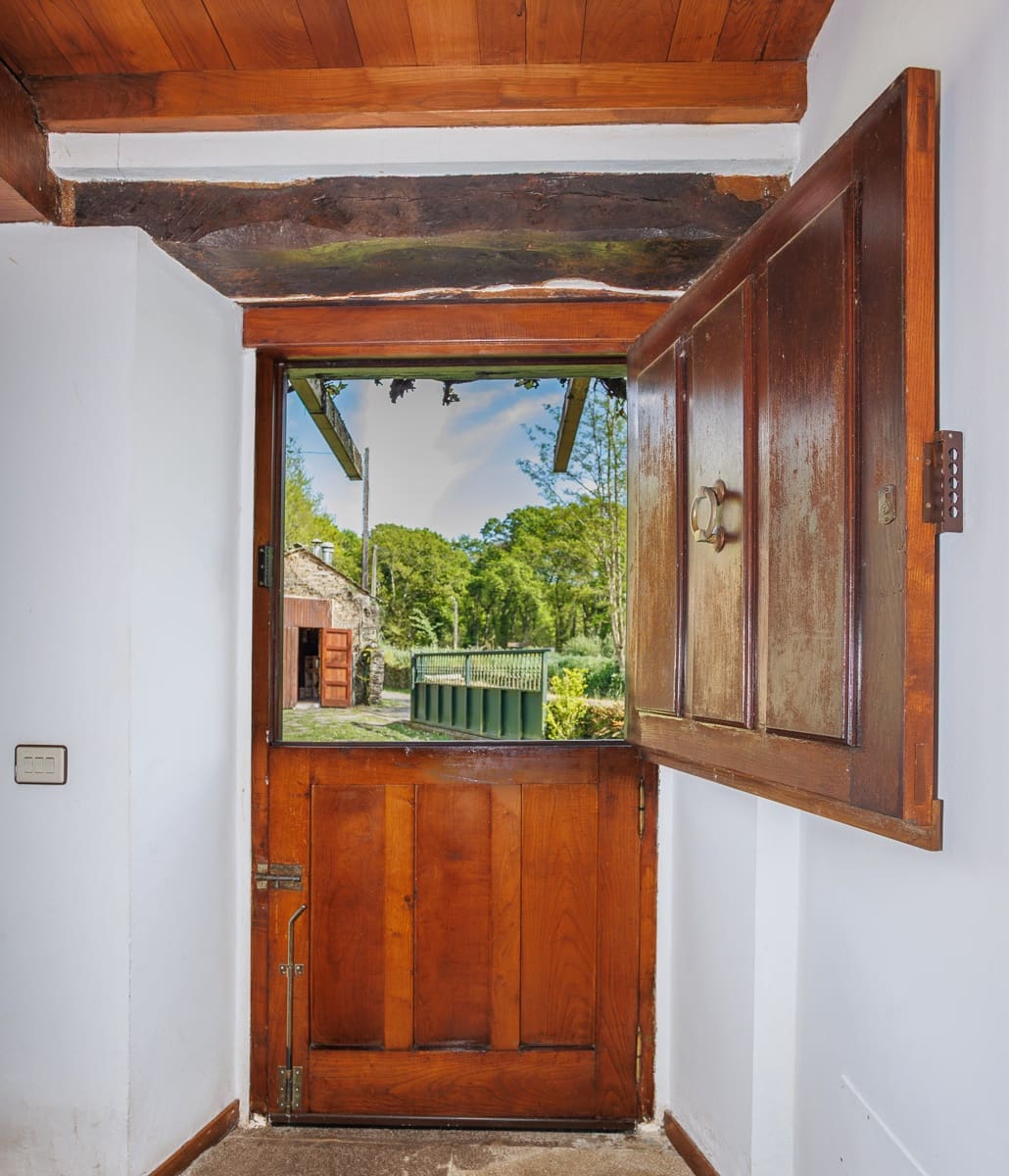 5 chambre Finca/Maison de Campagne à vendre à Outeiro de Rei avec garage - 415 000 € (Ref: 9006586)