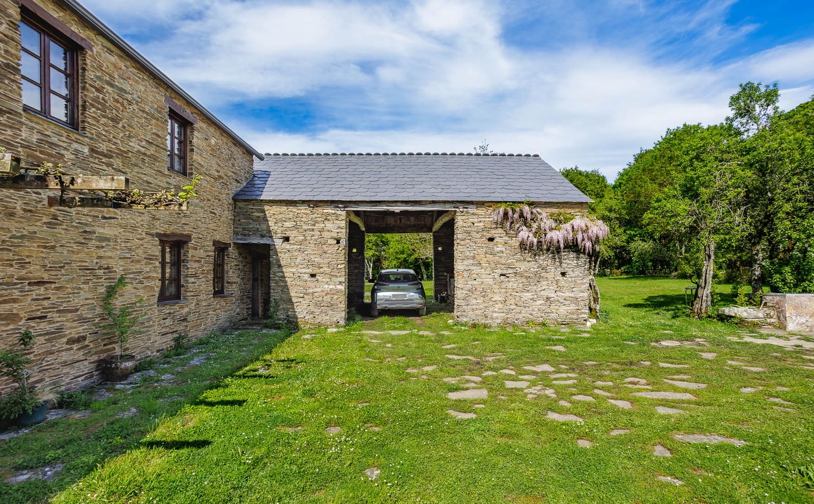 5 chambre Finca/Maison de Campagne à vendre à Outeiro de Rei avec garage - 415 000 € (Ref: 9006586)