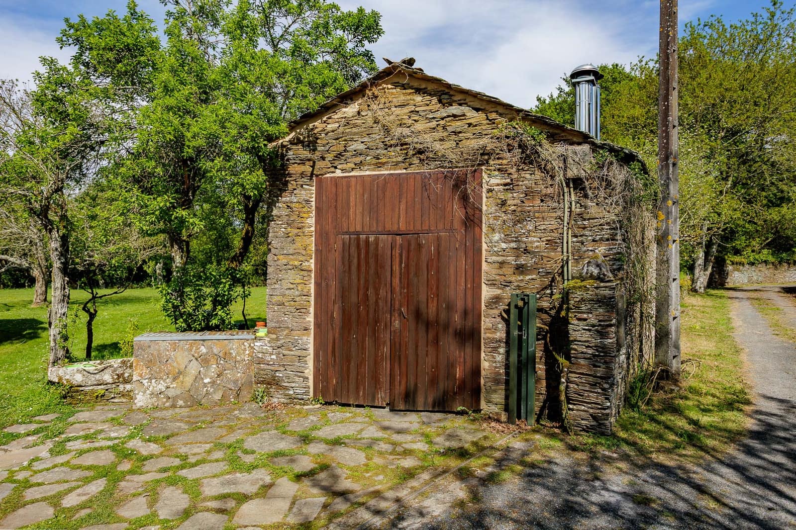 5 chambre Finca/Maison de Campagne à vendre à Outeiro de Rei avec garage - 415 000 € (Ref: 9006586)
