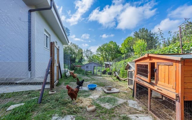 3 makuuhuone Maalaistalo myytävänä paikassa Pol - 145 000 € (Ref: 9006587)