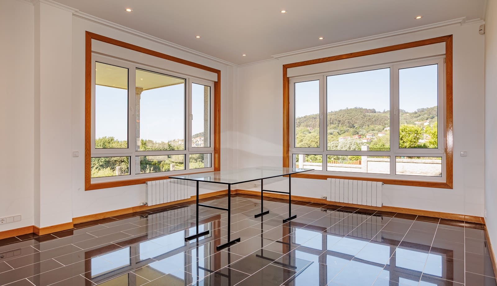 6 soveværelse Finca/Landehus til salg i Poio - € 1.750.000 (Ref: 9019215)