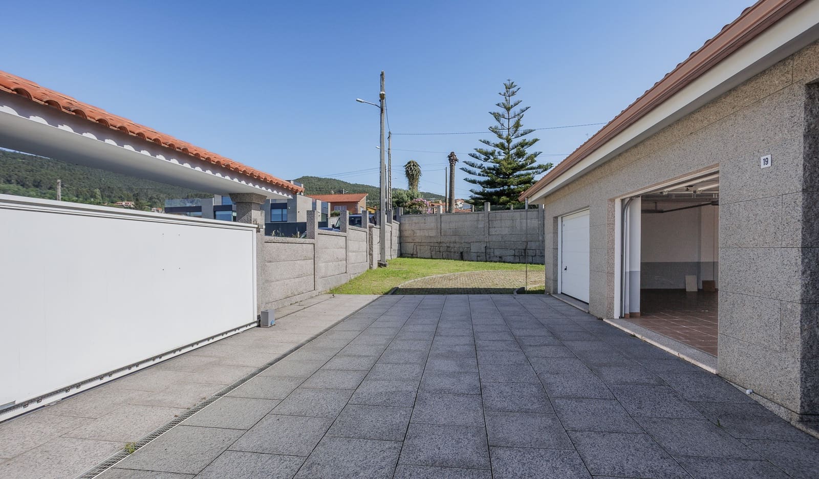 6 soveværelse Finca/Landehus til salg i Poio - € 1.750.000 (Ref: 9019215)