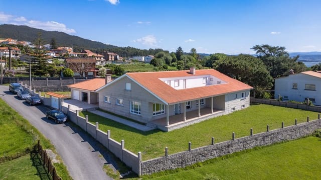 6 sypialnia Finka/Dom wiejski na sprzedaż w Poio z garażem - 1 750 000 € (Ref: 9019215)