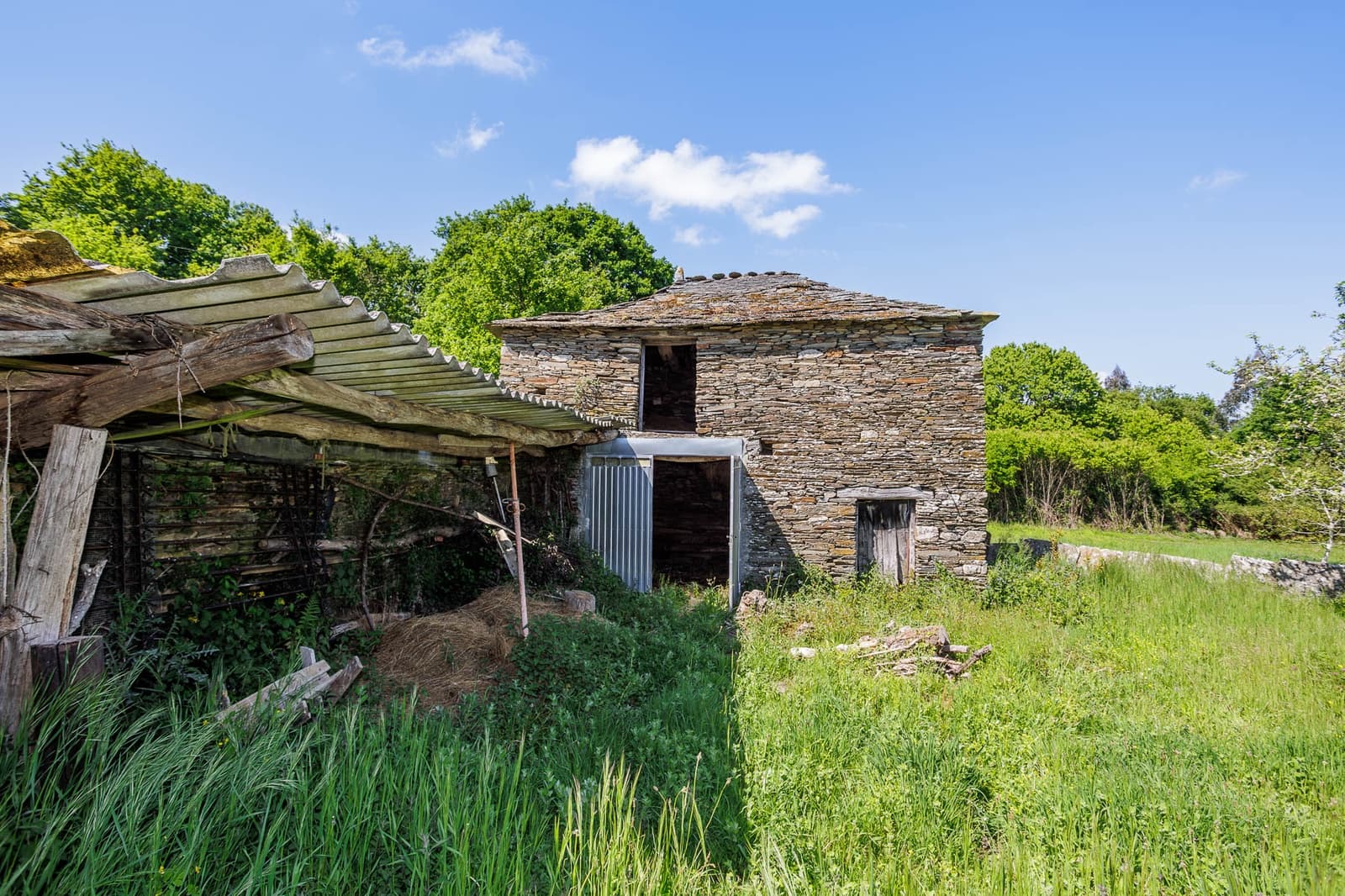 6 chambre Finca/Maison de Campagne à vendre à Outeiro de Rei - 195 000 € (Ref: 9027246)