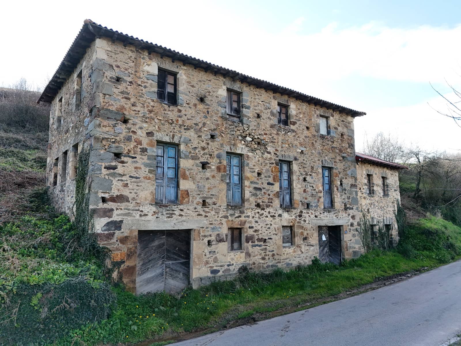 1 soverom Finca/Herregård til salgs i Allande - € 70 000 (Ref: 9066730)