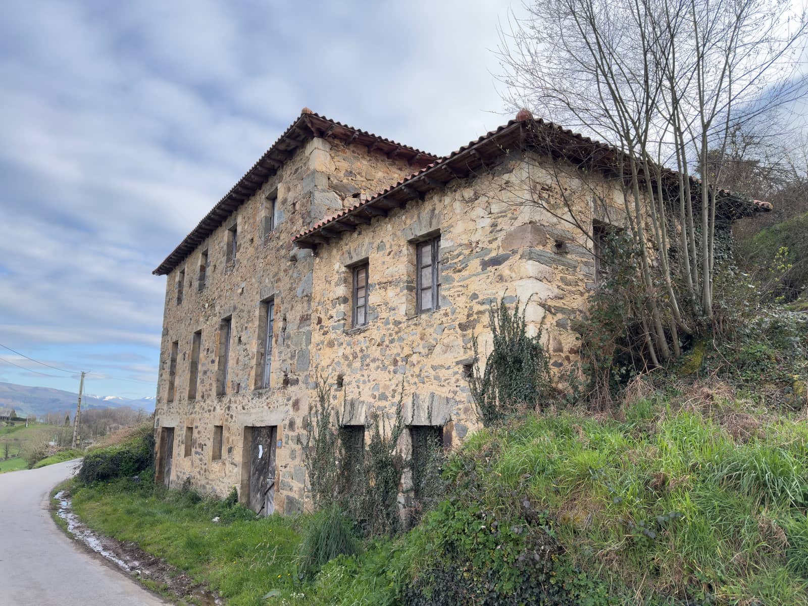 1 soverom Finca/Herregård til salgs i Allande - € 70 000 (Ref: 9066730)