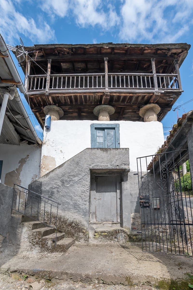 2 soveværelse Finca/Landehus til salg i Cangas del Narcea - € 77.500 (Ref: 9069188)