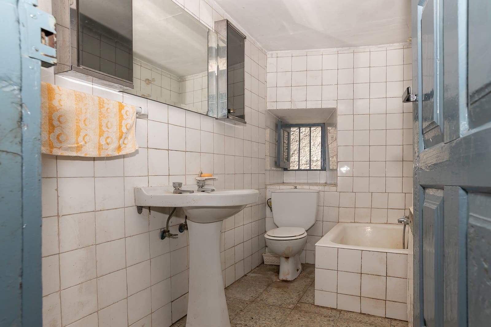 2 soveværelse Finca/Landehus til salg i Cangas del Narcea - € 77.500 (Ref: 9069188)