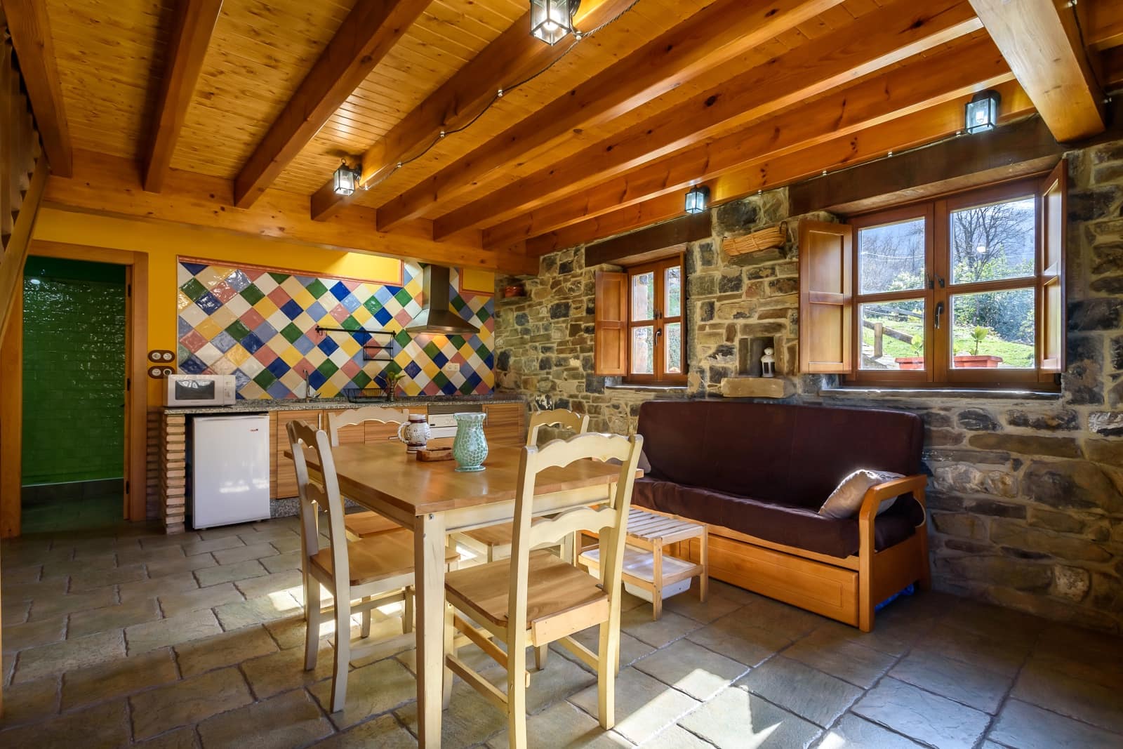 8 sovrum Företag till salu i Aller - 299 000 € (Ref: 9074521)