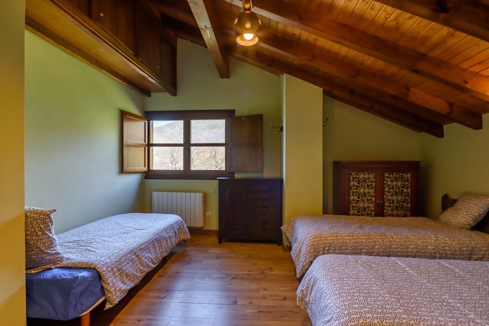 8 sovrum Företag till salu i Aller - 299 000 € (Ref: 9074521)