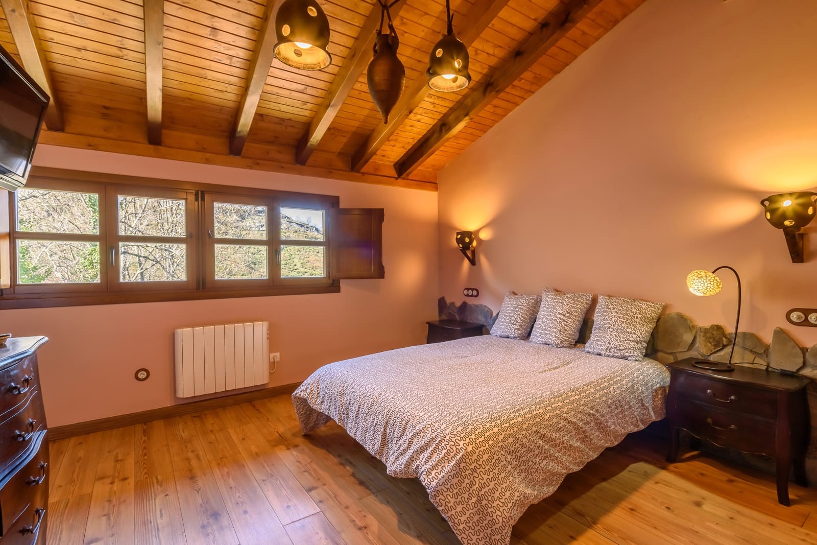 8 sovrum Företag till salu i Aller - 299 000 € (Ref: 9074521)