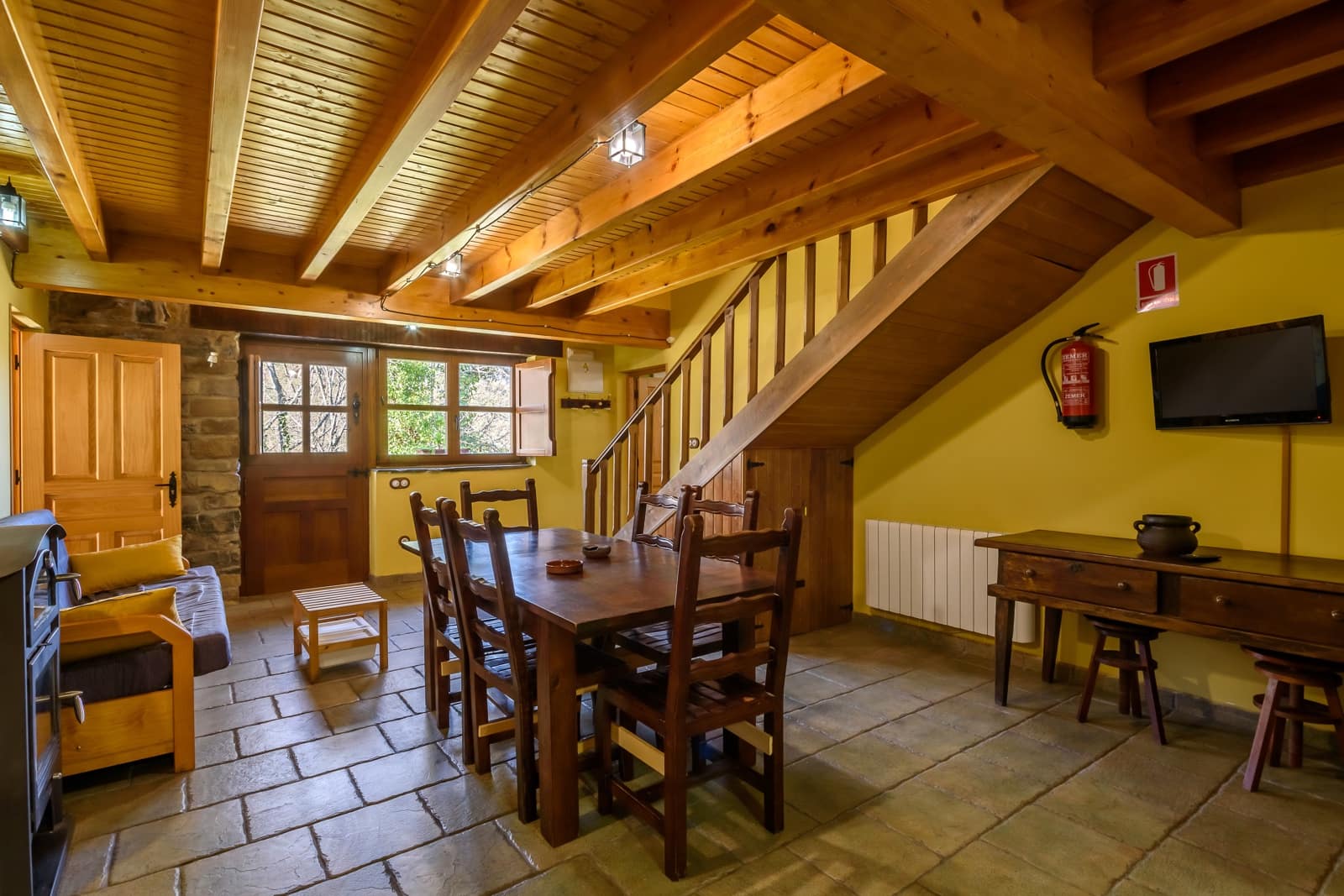 8 sovrum Företag till salu i Aller - 299 000 € (Ref: 9074521)