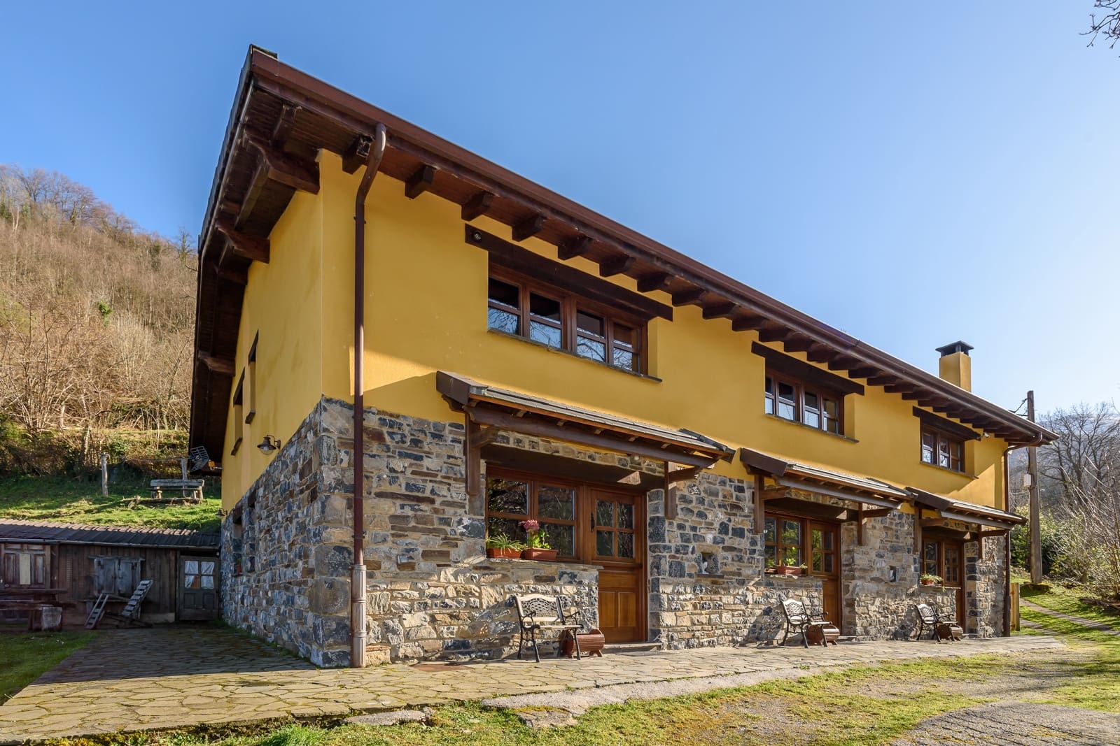 8 sovrum Företag till salu i Aller - 299 000 € (Ref: 9074521)