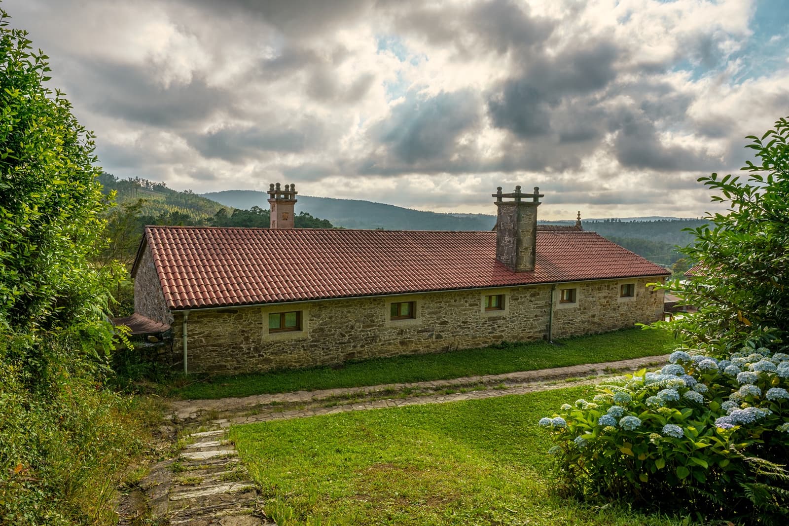 7 soverom Bedrift til salgs i Coristanco med svømmebasseng - € 500 000 (Ref: 9076871)