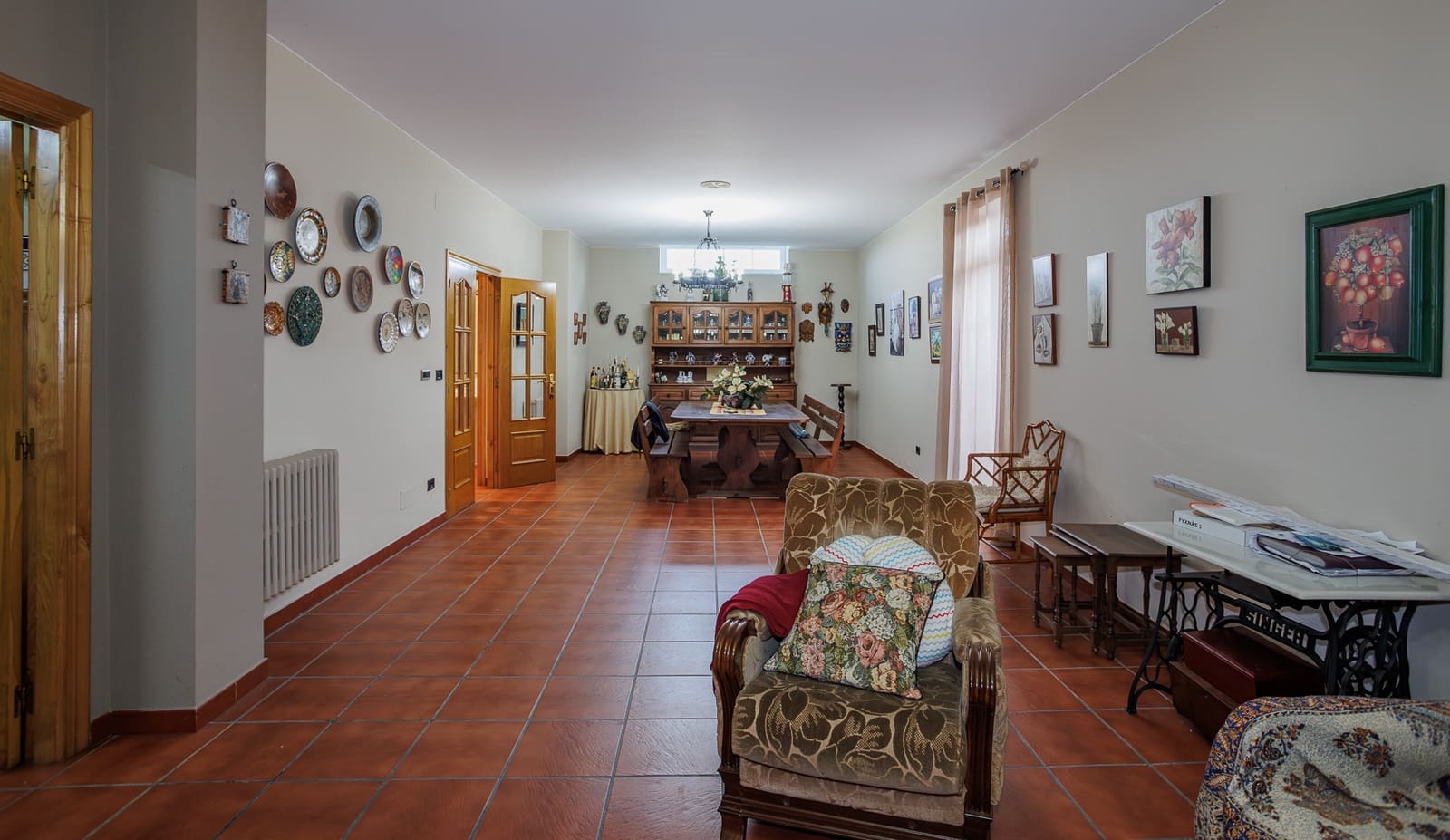 5 soveværelse Finca/Landehus til salg i Lugo by med swimmingpool - € 590.000 (Ref: 9082649)