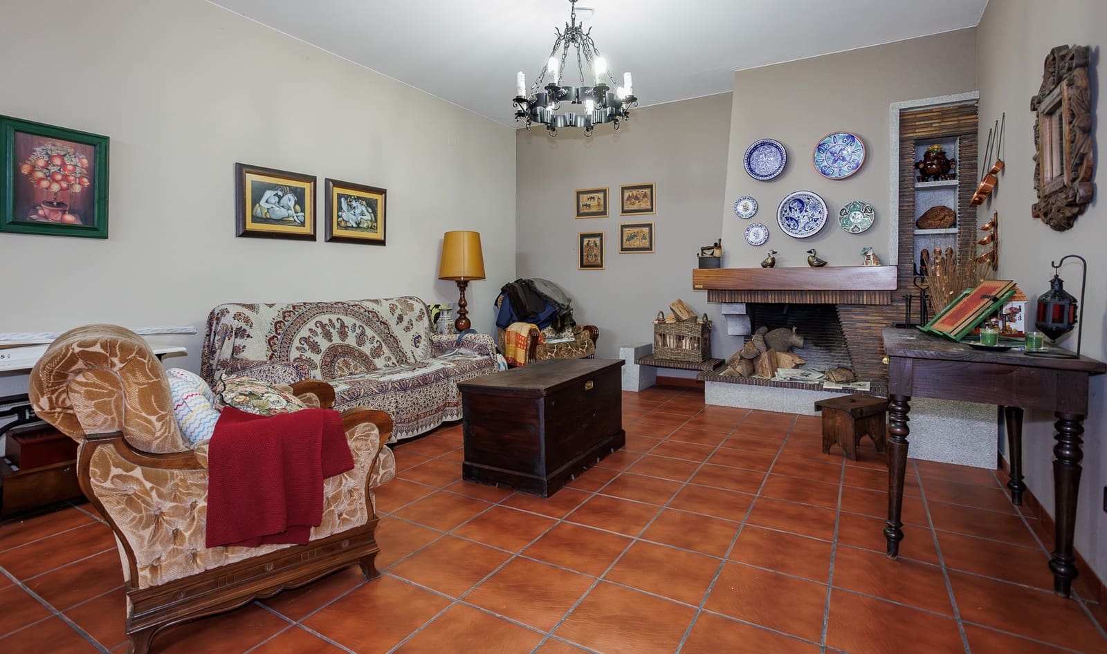 5 soveværelse Finca/Landehus til salg i Lugo by med swimmingpool - € 590.000 (Ref: 9082649)