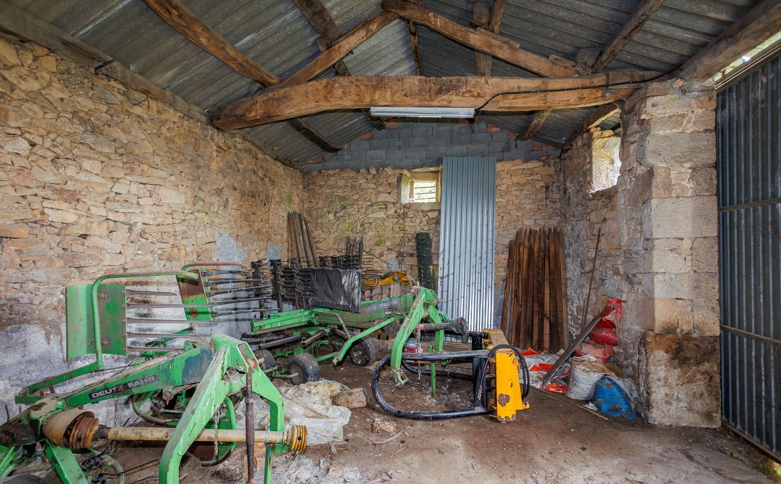 Finca/Casa Rural de 1 habitación en Friol en venta - 2.000.000 € (Ref: 9092187)