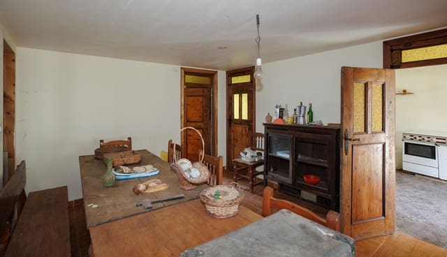 3 makuuhuone Maalaistalo myytävänä paikassa Palas de Rei - 75 000 € (Ref: 9099425)