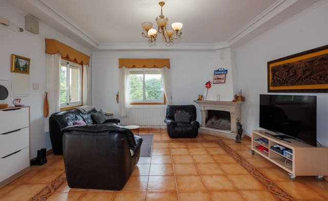 2 soverom Finca/Herregård til salgs i Castro Caldelas - € 150 000 (Ref: 9103181)