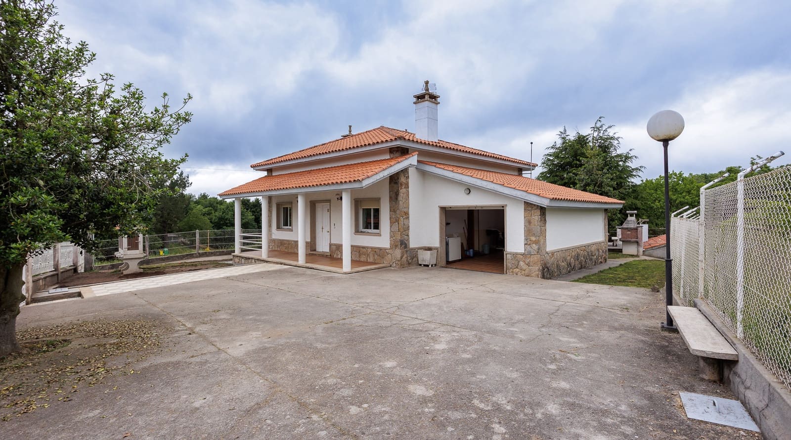 2 chambre Finca/Maison de Campagne à vendre à Castro Caldelas - 150 000 € (Ref: 9103181)