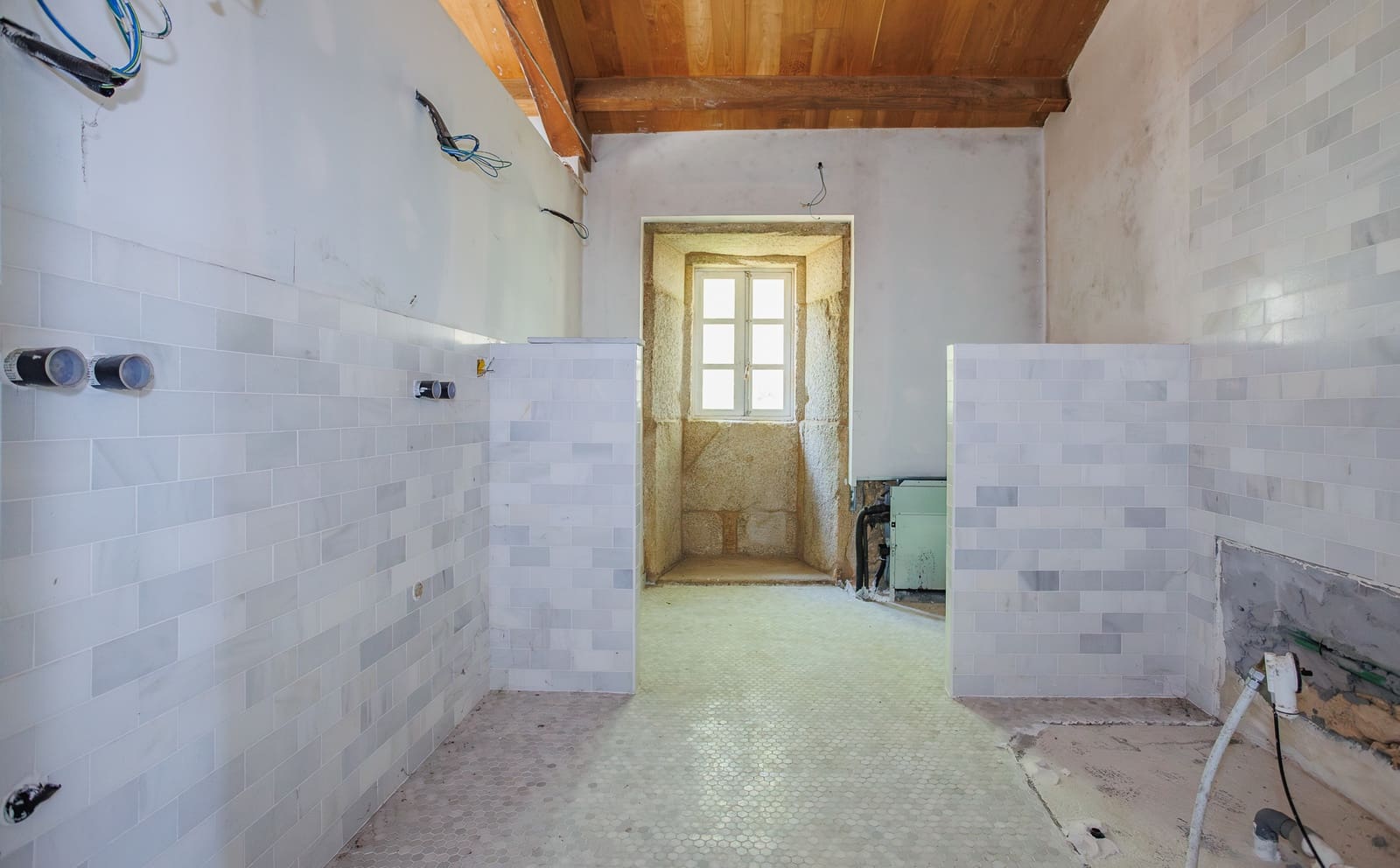 1 soveværelse Virksomhed til salg i Ponteceso med swimmingpool - € 700.000 (Ref: 9109566)