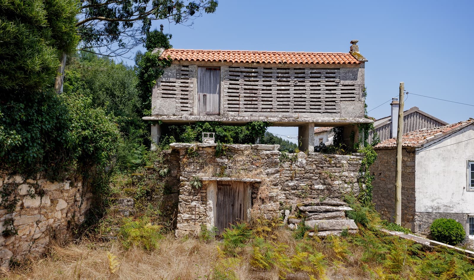 1 soveværelse Virksomhed til salg i Ponteceso med swimmingpool - € 700.000 (Ref: 9109566)