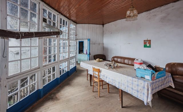 4 slaapkamer Finca/Landhuis te koop in O Saviñao - € 90.000 (Ref: 9115261)
