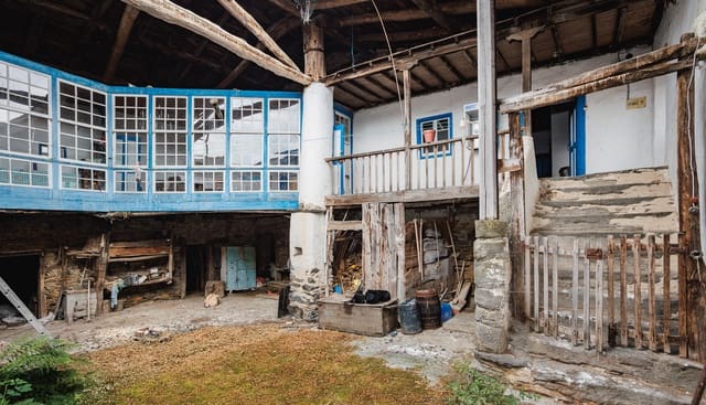 4 slaapkamer Finca/Landhuis te koop in O Saviñao - € 90.000 (Ref: 9115261)