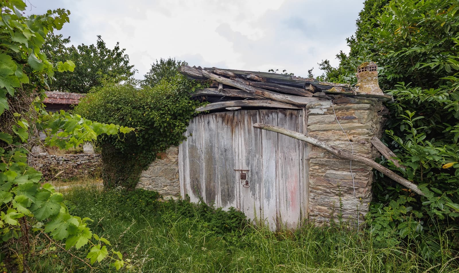 Finca/Casa Rural de 4 habitaciones en O Saviñao en venta - 90.000 € (Ref: 9115261)
