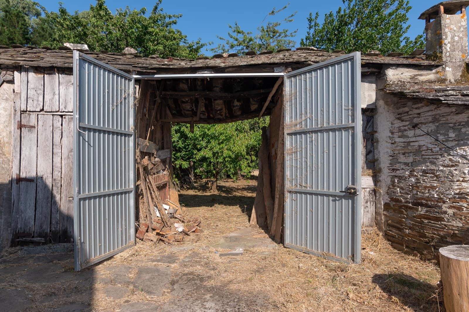 2 bedroom Finca/Country House for sale in Rabade - € 159,500 (Ref: 9128610)