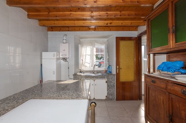 2 sypialnia Finka/Dom wiejski na sprzedaż w Rábade z garażem - 159 500 € (Ref: 9128610)